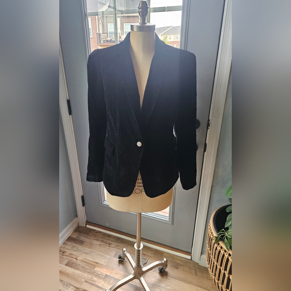 NWT Black Velour Blazer